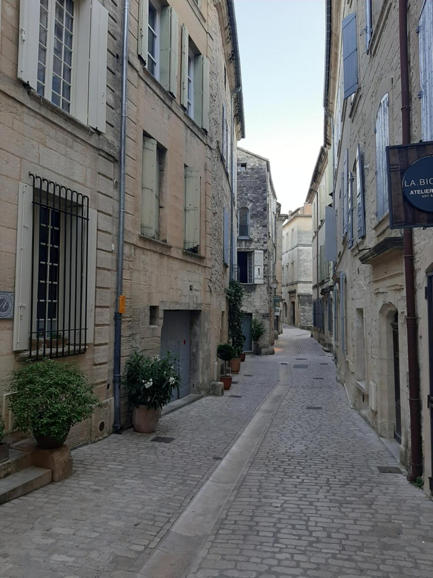 Appartement Avec Grand Jardin Et Parking, Uzès Εξωτερικό φωτογραφία